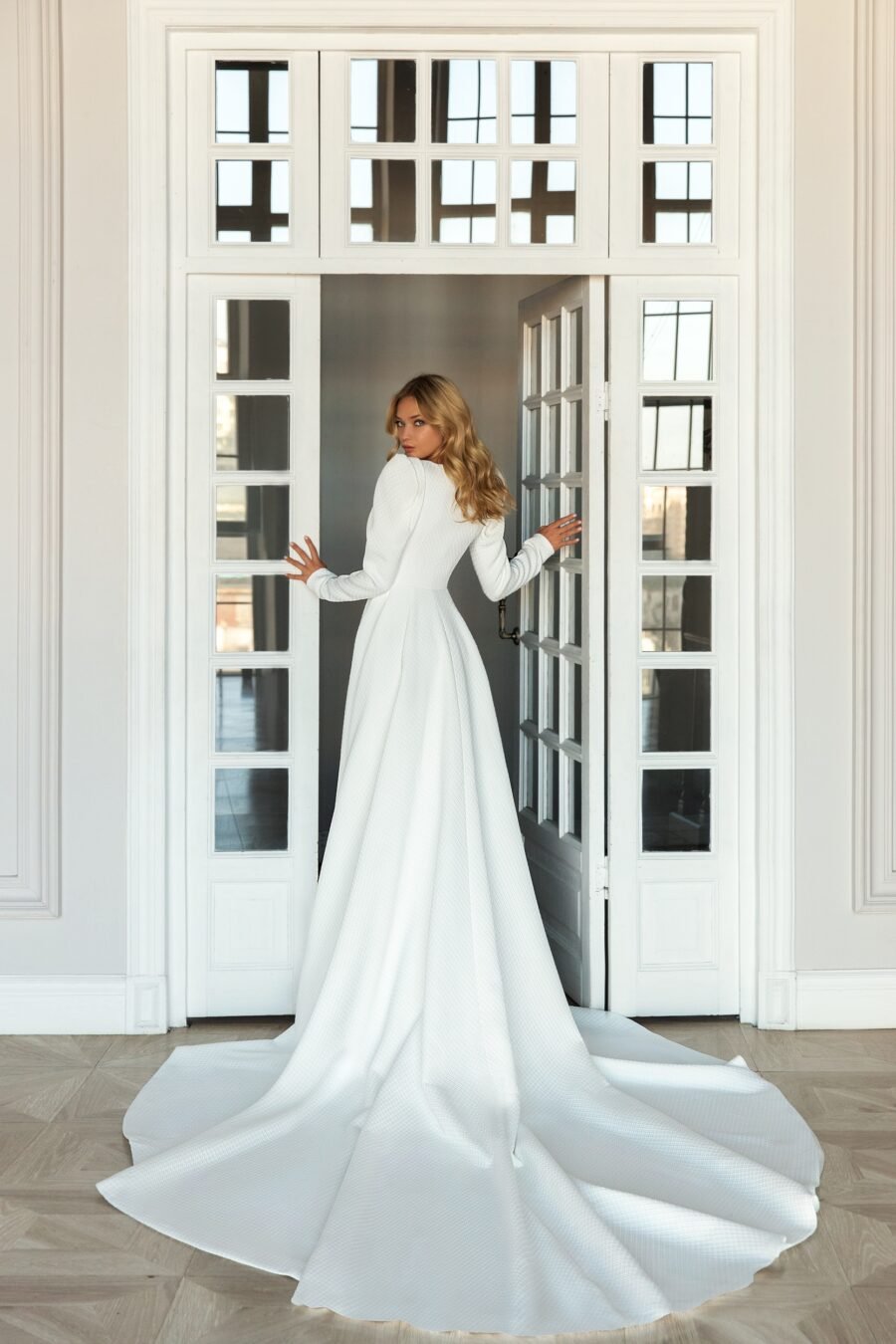 Eve lendel less is more 2021 margo
