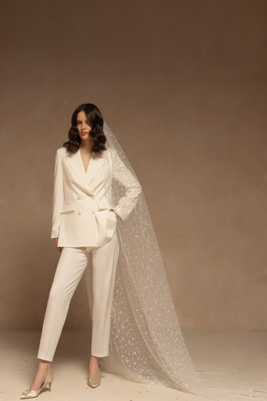 Veils 2022 nv2214