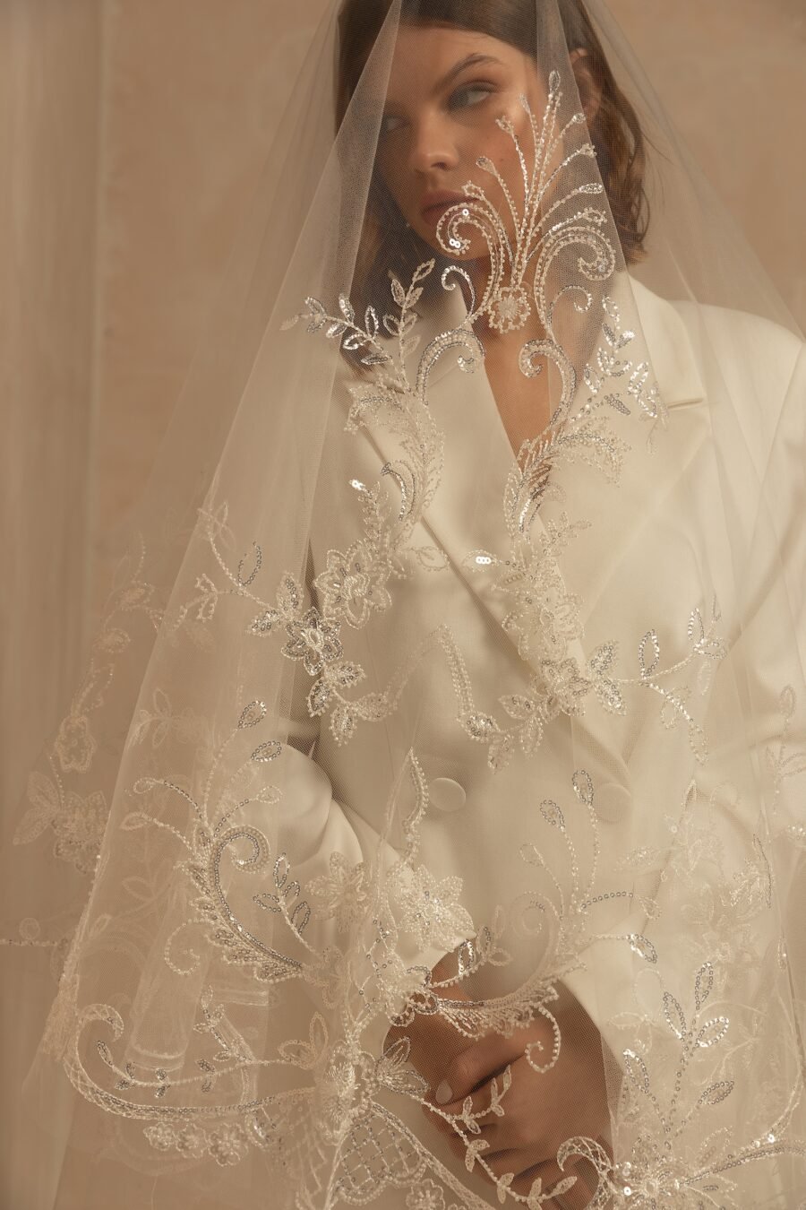 Veils 2022 nv2224