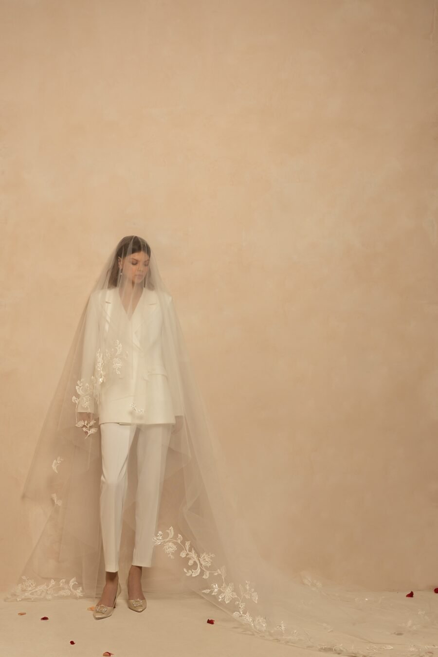 Veils 2022 nv2225 1