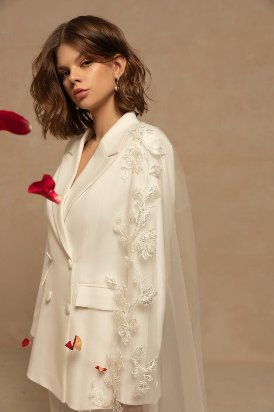 Veils 2022 nv2225