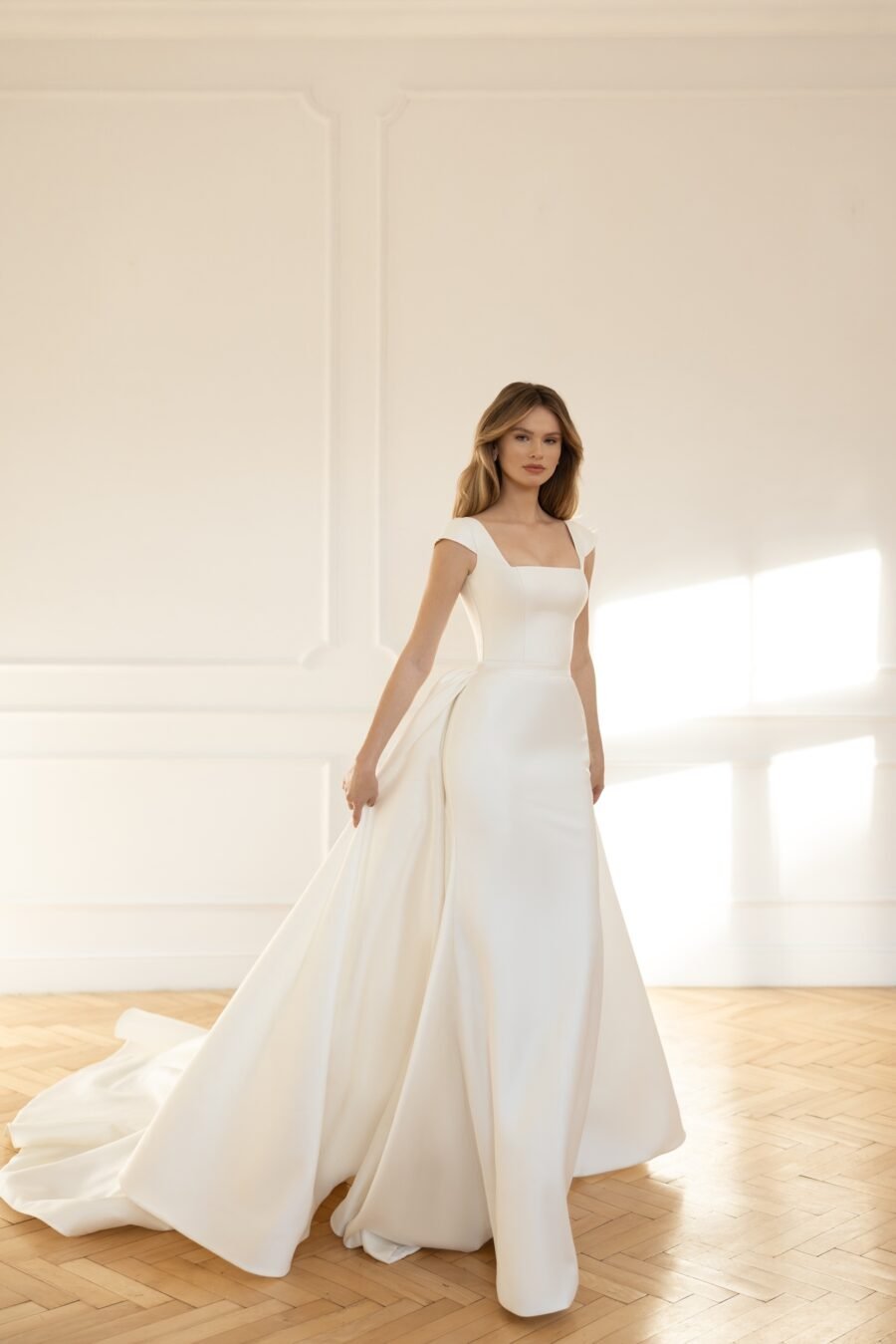 Ortis dress by eva lendel from less is more 2023