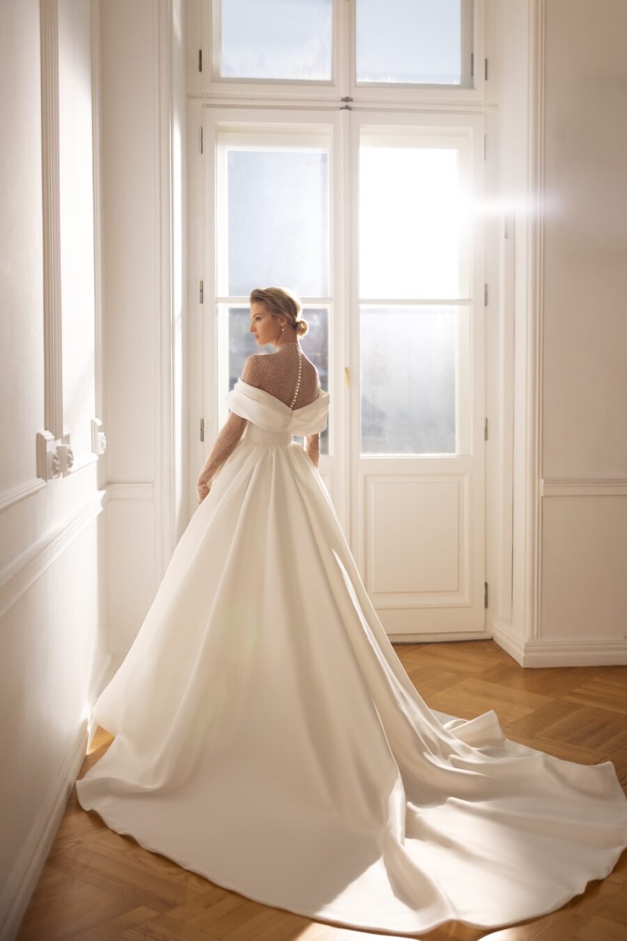Vincenza dress 2 by eva lendel from less is more 2023