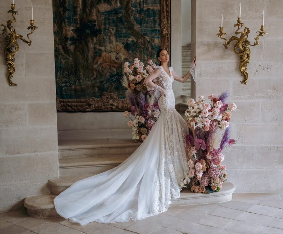 Miram 4 wedding dress by woná concept from atelier collection