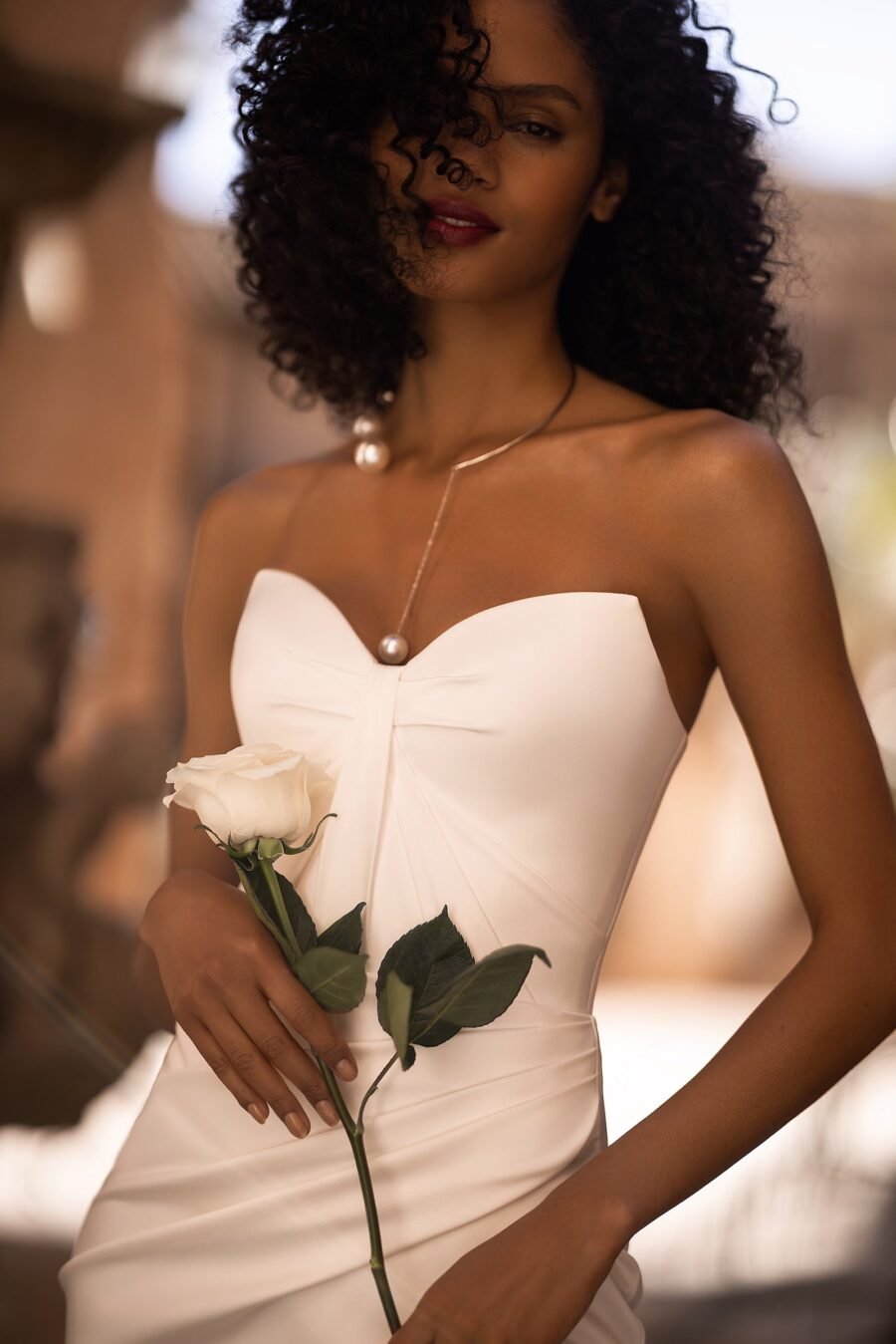Jackie 3 dress by wona concept from alma de oro collection