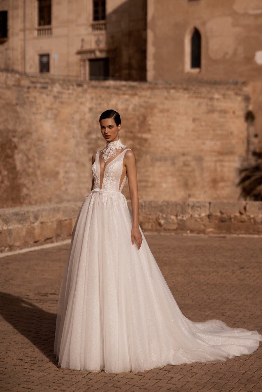Medeia 1 dress by wona concept from alma de oro collection