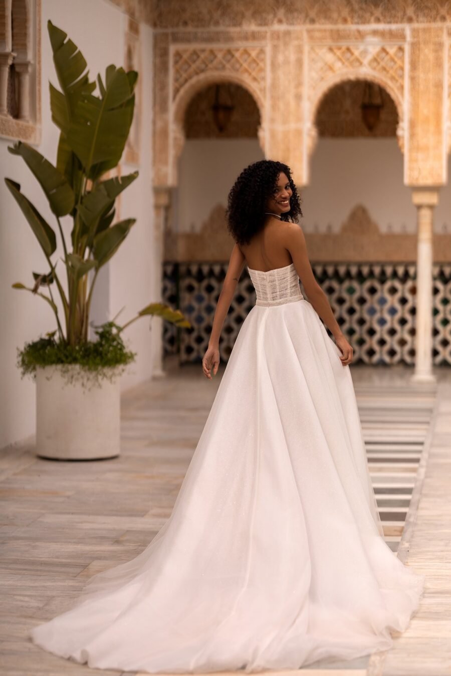 Priya 2 dress by wona concept from alma de oro collection