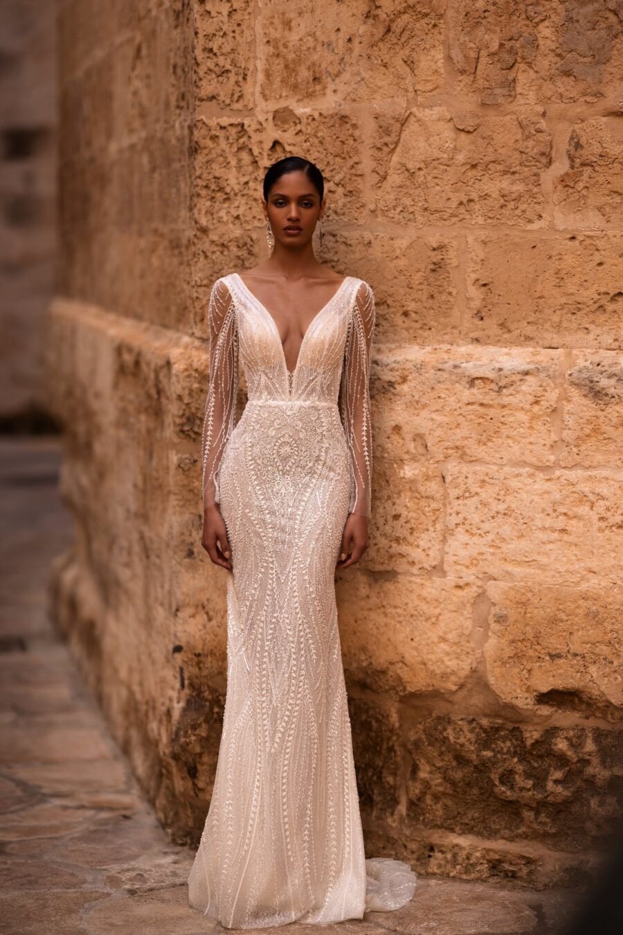 Sevil 1 dress by wona concept from alma de oro collection