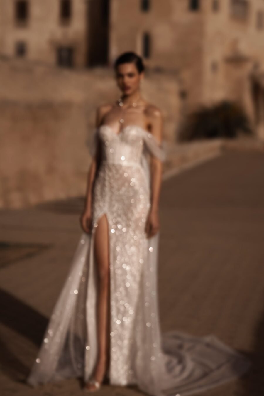 Yolanda 3 dress by wona concept from alma de oro collection