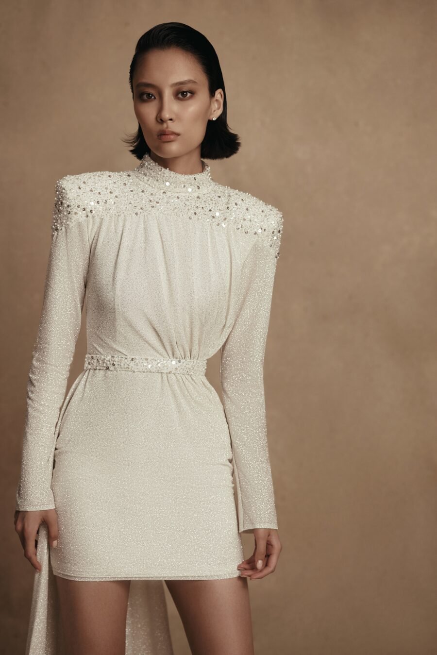 Romie 1 wedding dress by woná concept from personality collection