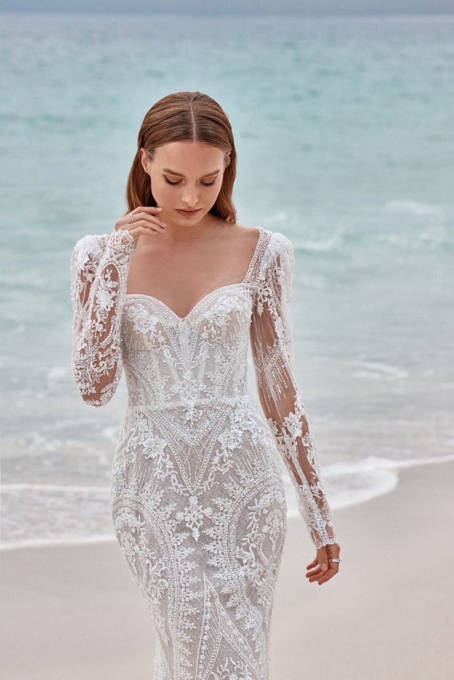 Magnus 2 wedding dress by woná concept from atelier signature collection