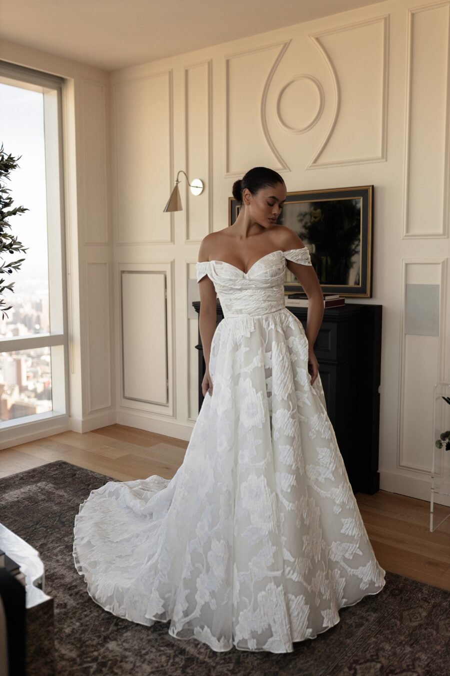 Abby wedding dress by woná concept from urban elegance