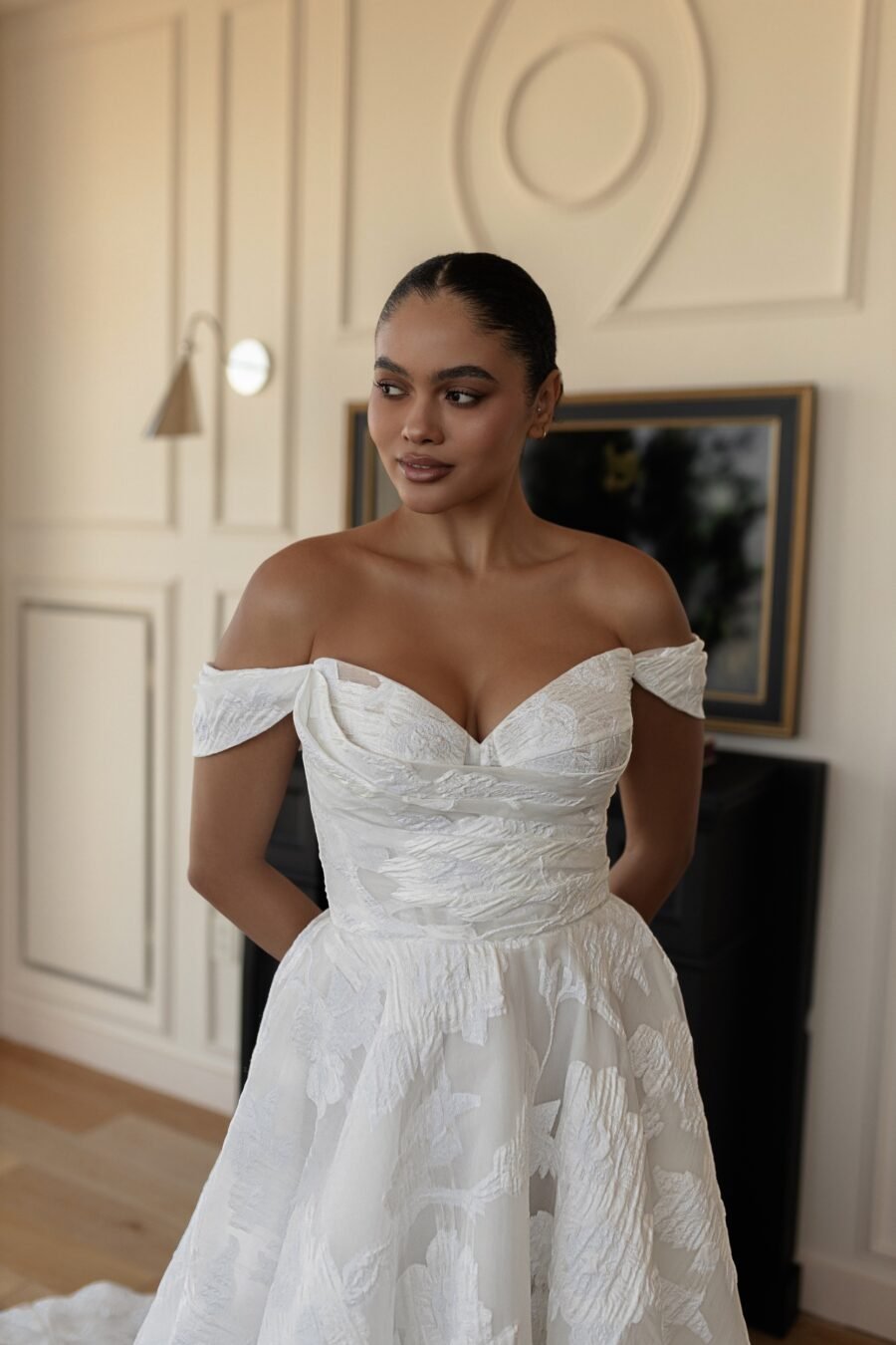 Amma 2 wedding dress by woná concept from urban elegance