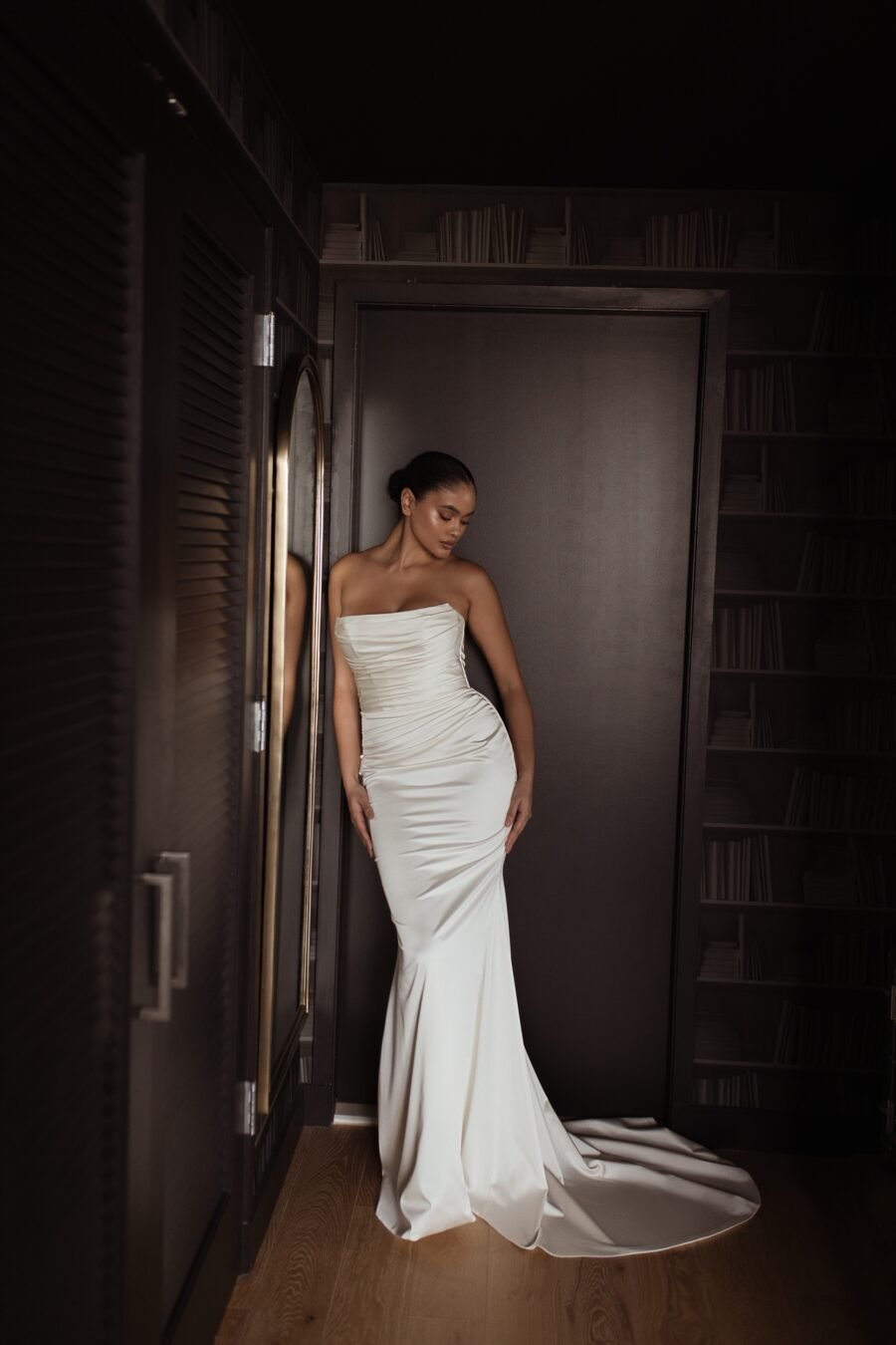 Lou 1 wedding dress by woná concept from urban elegance