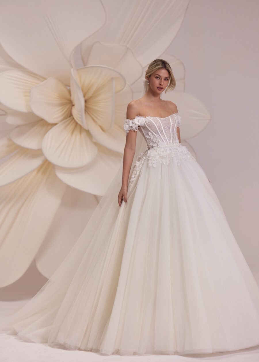 Galicia 1 wedding dress by eva lendel from less is more iv