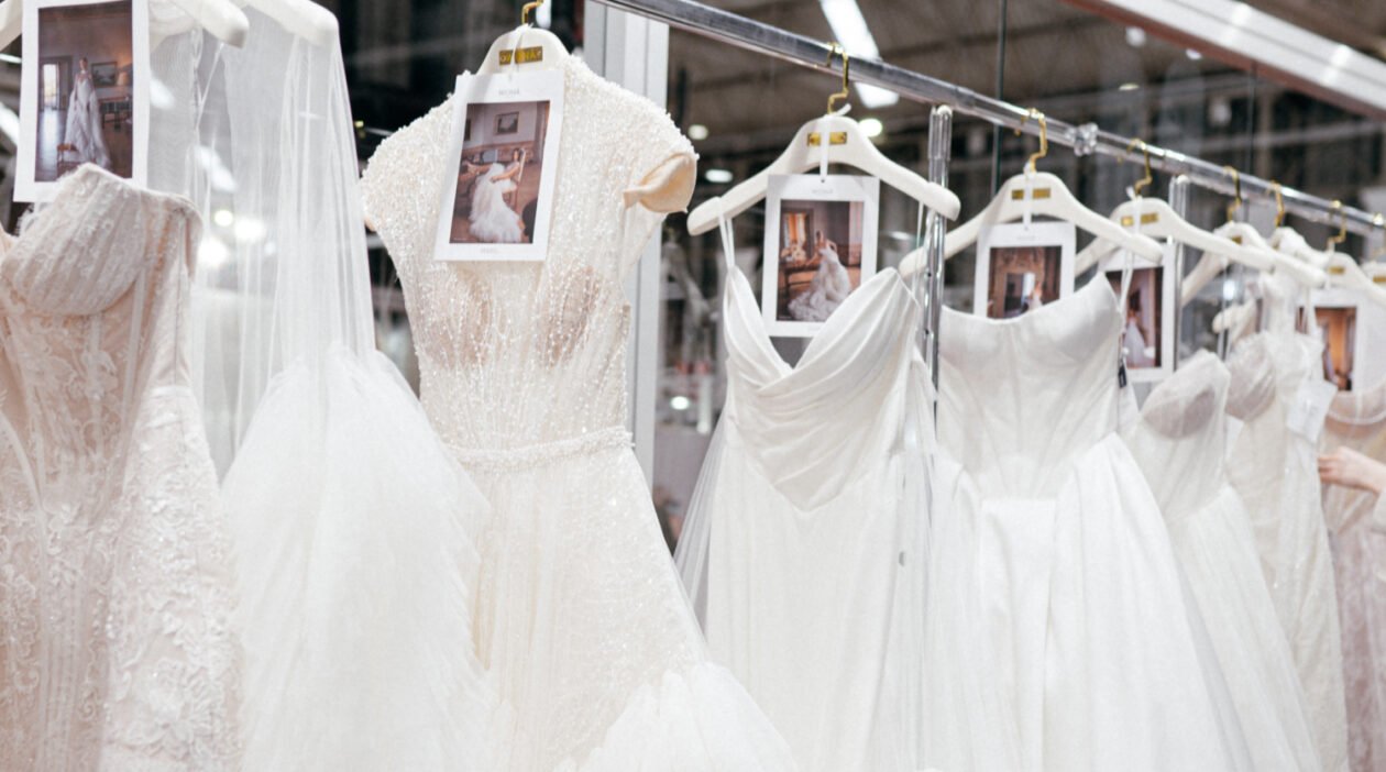 Woná concept y eva lendel arrasan en la semana de la moda nupcial de barcelona 2024 7