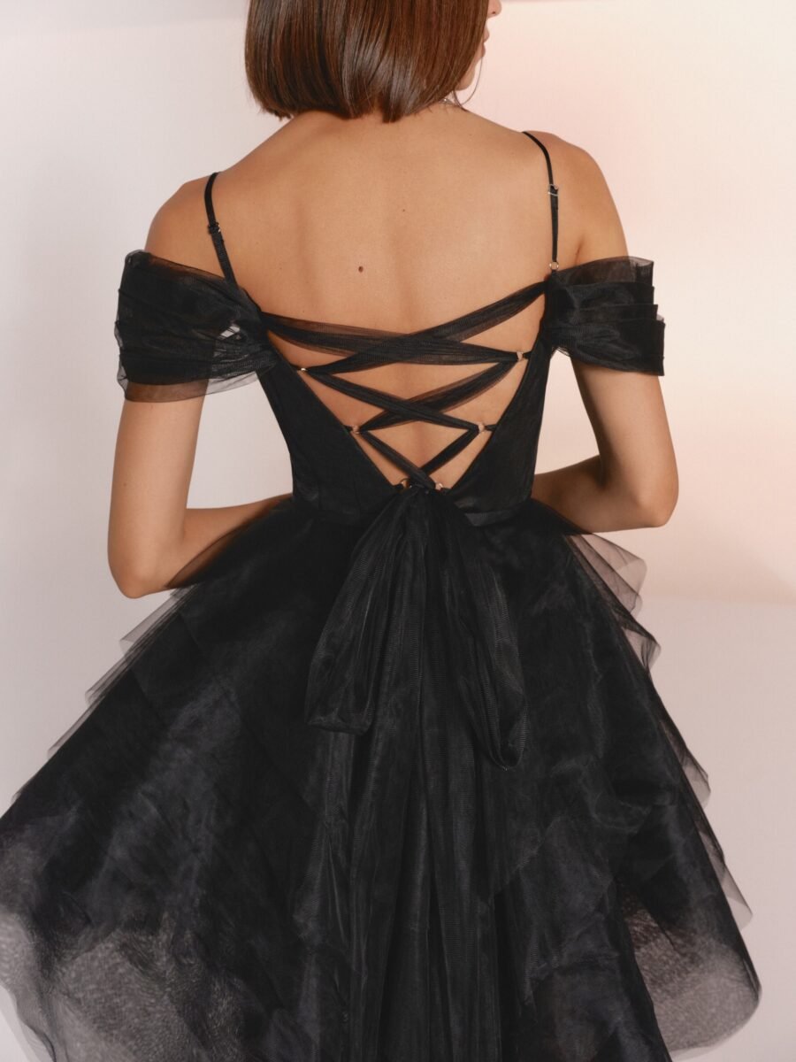 2405 10 evening dress by woná concept from bridesmaids
