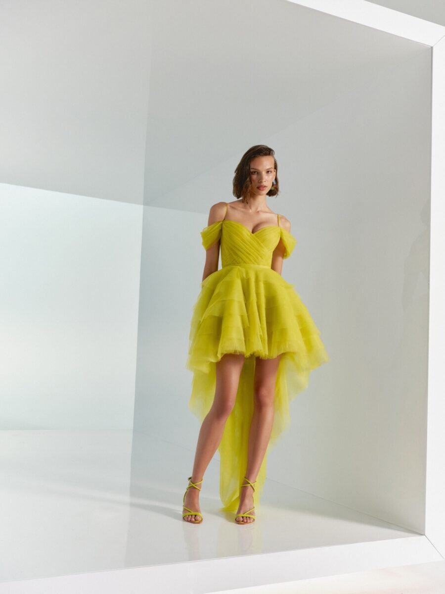 2405 5 evening dress by woná concept from bridesmaids