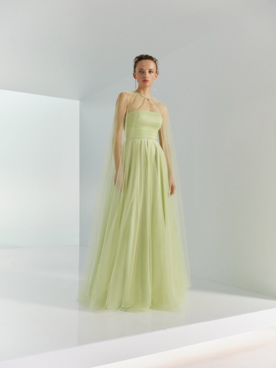 2419 4 evening dress by woná concept from bridesmaids