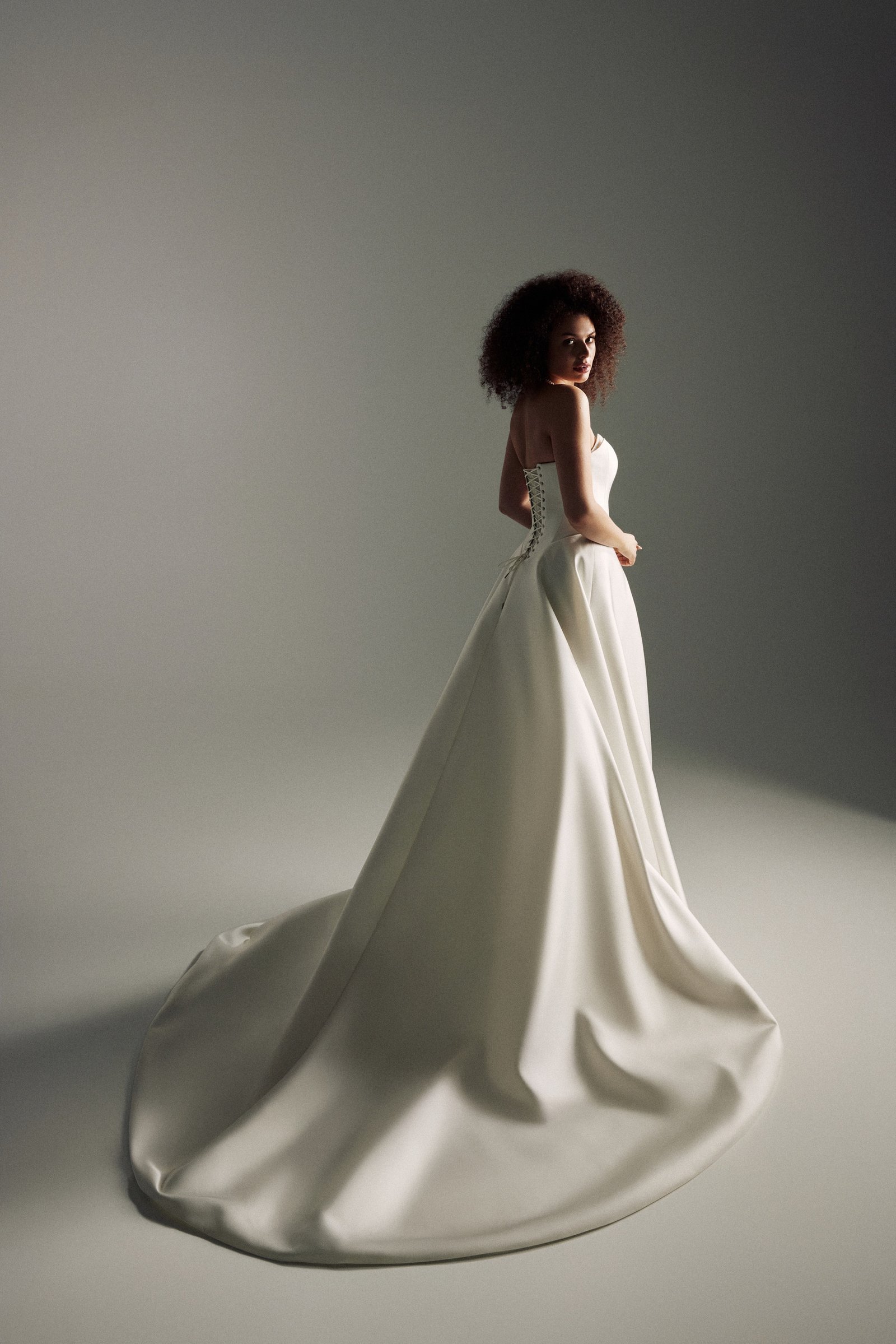 Wona concept blooming love wedding dress tena 3